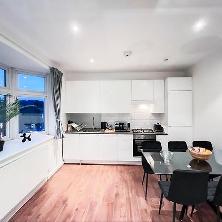 Prime Location Camden Luxury Apt Sleeps 6 Londen Buitenkant foto