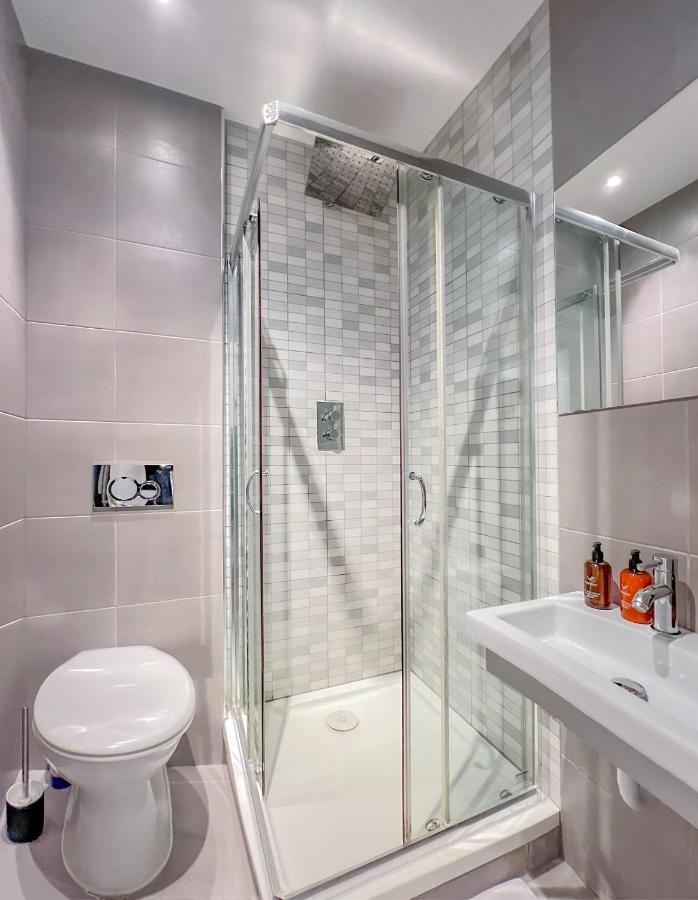 Prime Location Camden Luxury Apt Sleeps 6 Londen Buitenkant foto