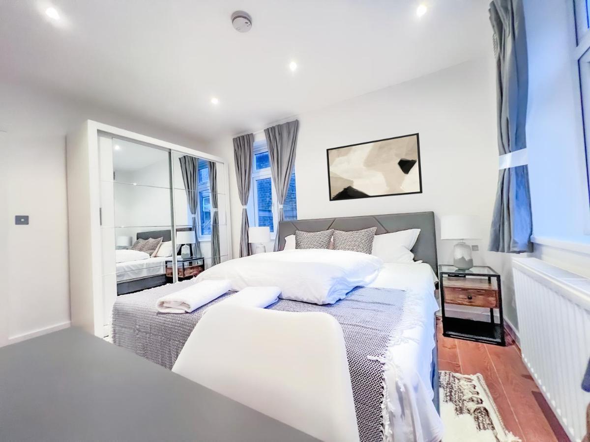 Prime Location Camden Luxury Apt Sleeps 6 Londen Buitenkant foto